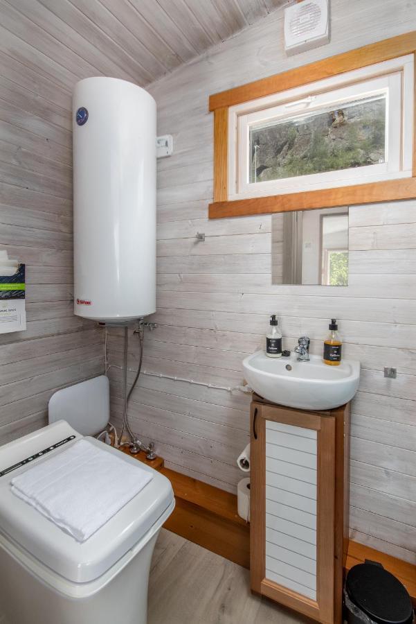 Tiny House With Terrace Villa Flam Exterior photo