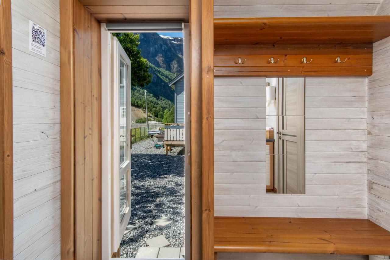Tiny House With Terrace Villa Flam Exterior photo