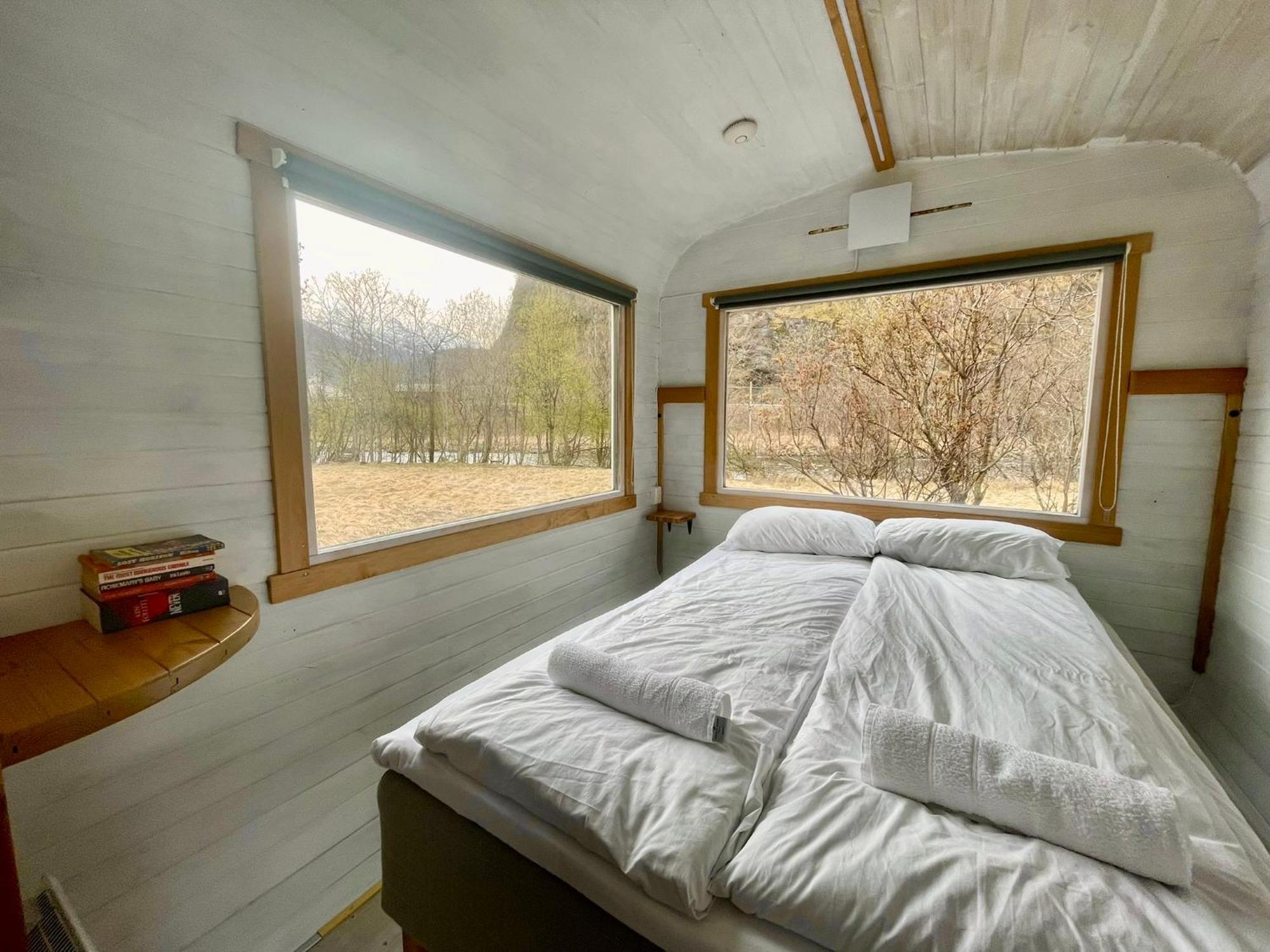 Tiny House With Terrace Villa Flam Exterior photo